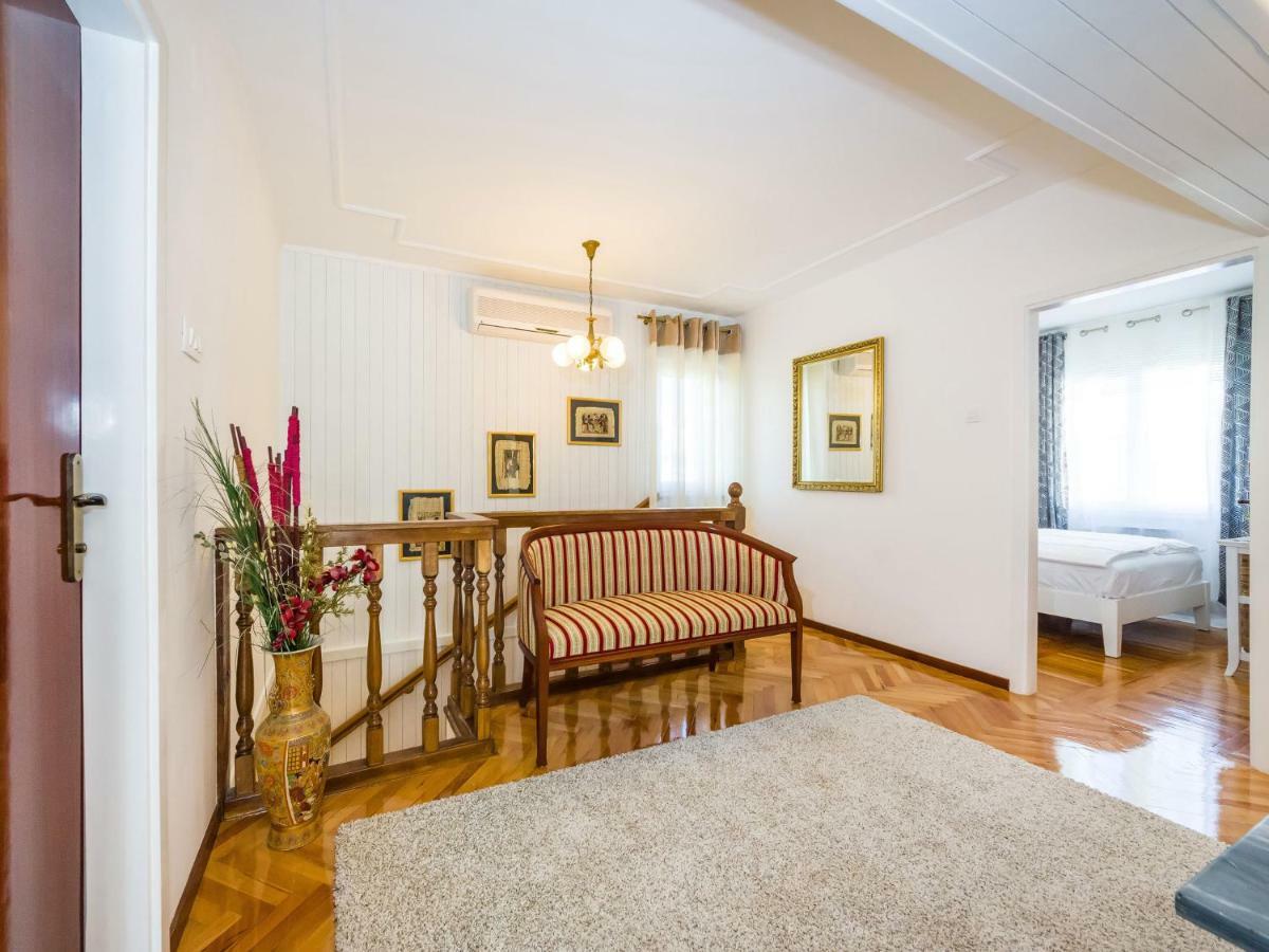 Navis Luxury Villa Водице Екстериор снимка