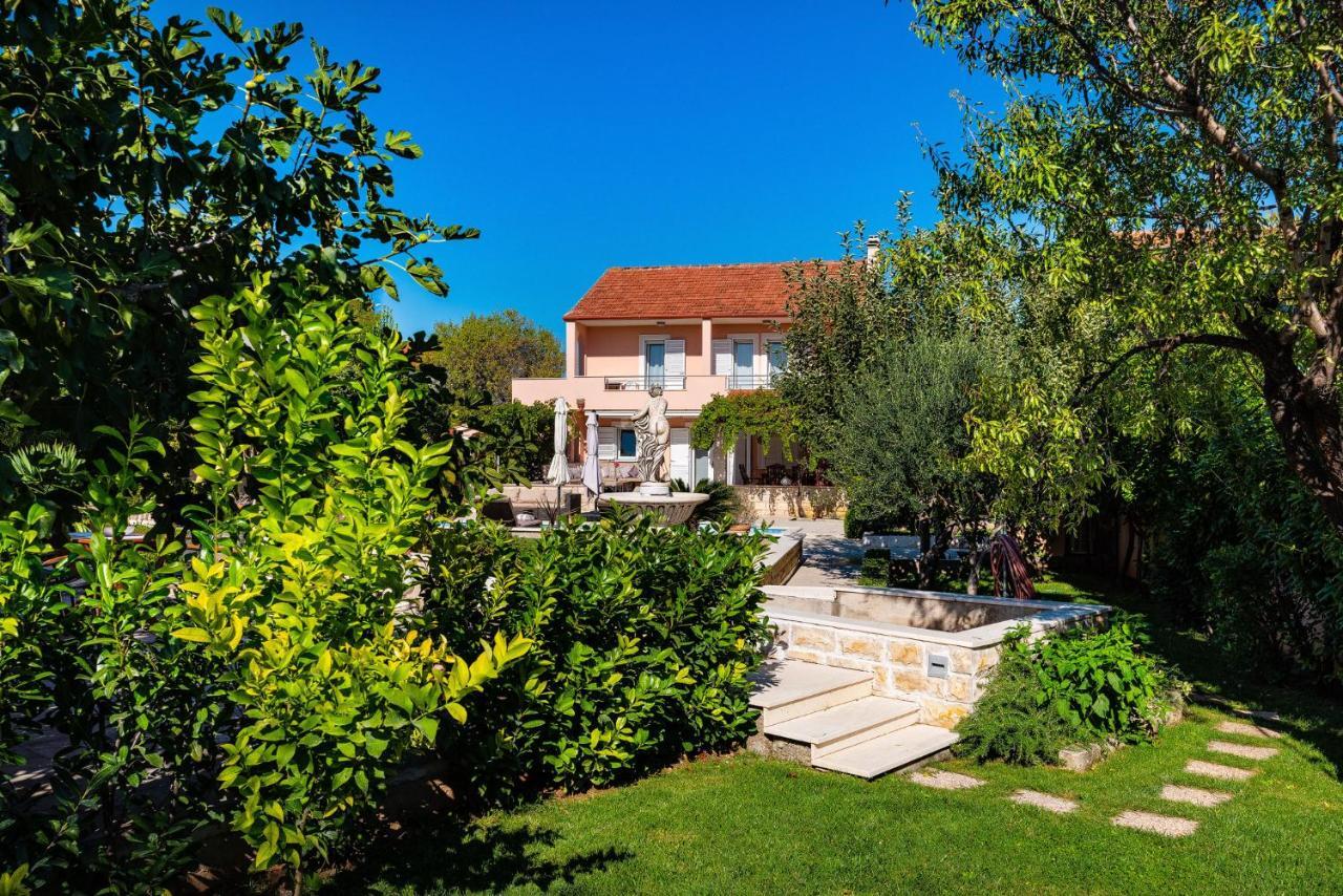 Navis Luxury Villa Водице Екстериор снимка